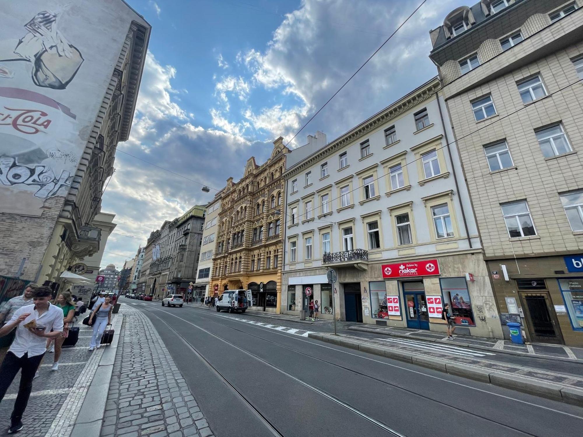 Grand Viceroy Apartments - Gothic Tower View Praga Exterior foto